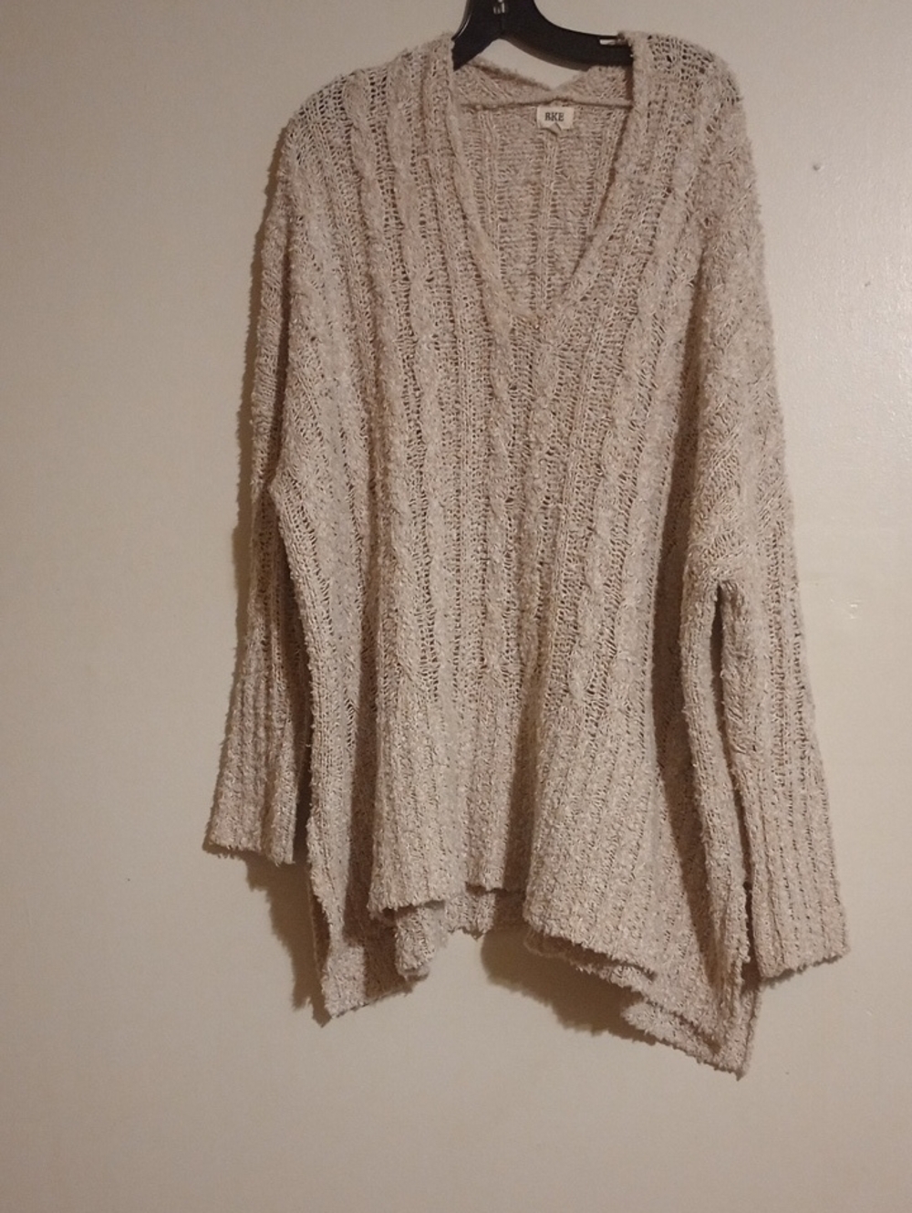 BKE Cream Textured V-Neck Bohemium Breathablefrontier Sweater
